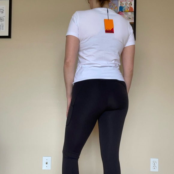 Ellesse T-Shirt - Size 4 - Picture 2 of 4